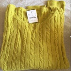 JCREW  NWT  RARE  Citron Color wool  cable knit long sleeve sweater XS